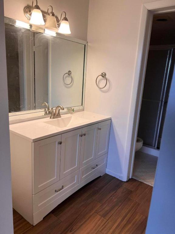 TRADEWINDS D CONDO - Residential