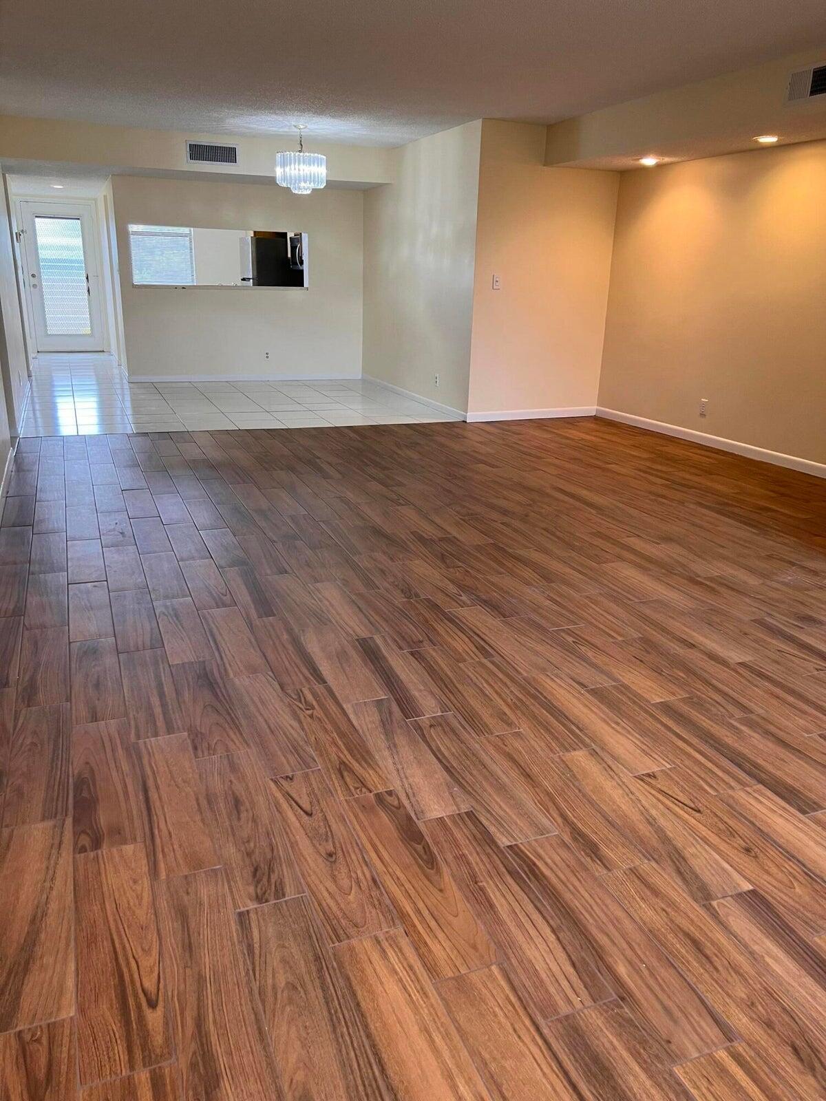 TRADEWINDS D CONDO - Residential