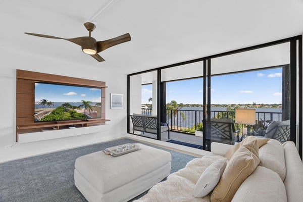 130 LAKESHORE DR APT 323, NORTH PALM BEACH, FL 33408 - Image e35e19cc980ec0bb6c256bbc68e6de80/150501732
