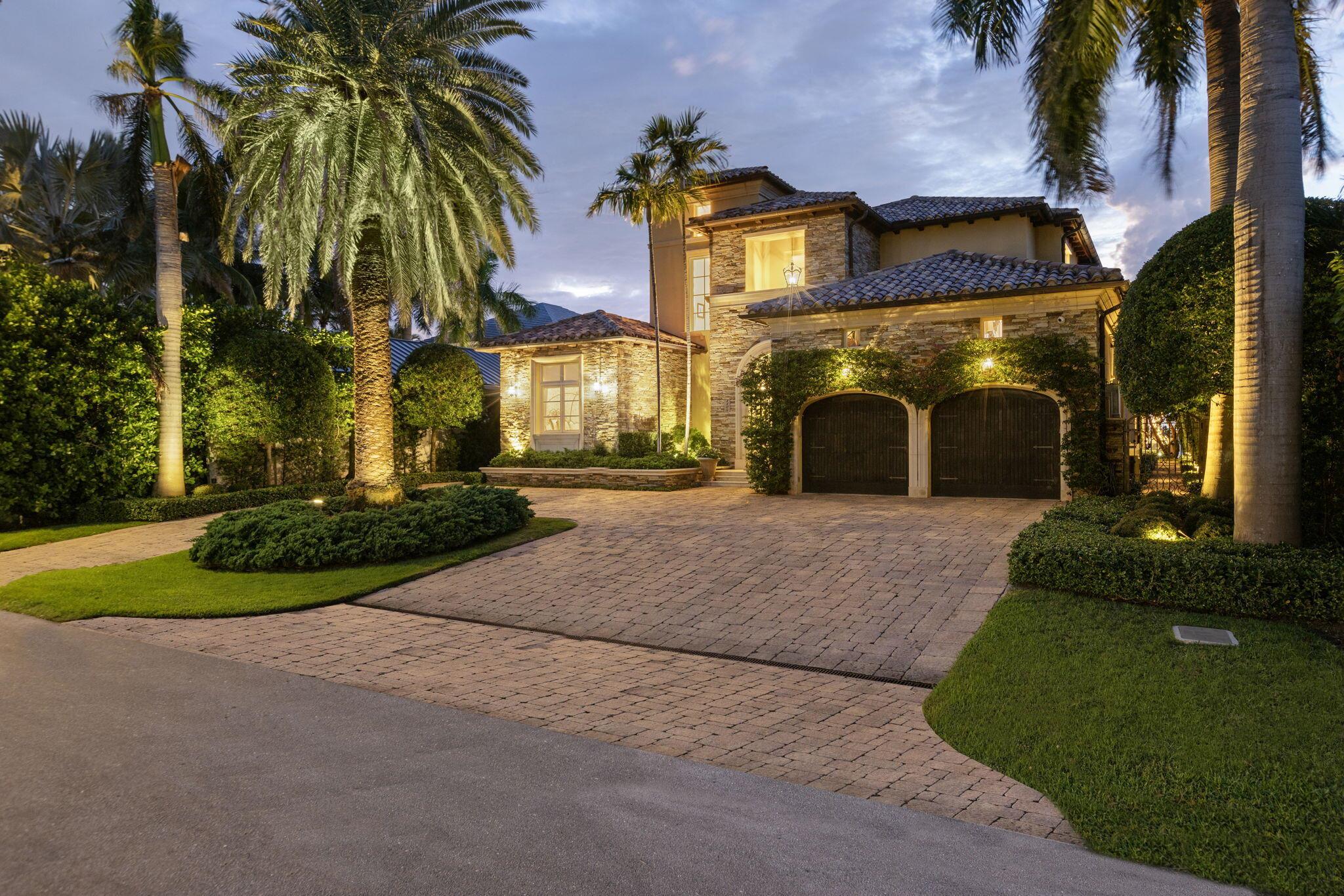 LAKE SHORES LANTANA - Residential