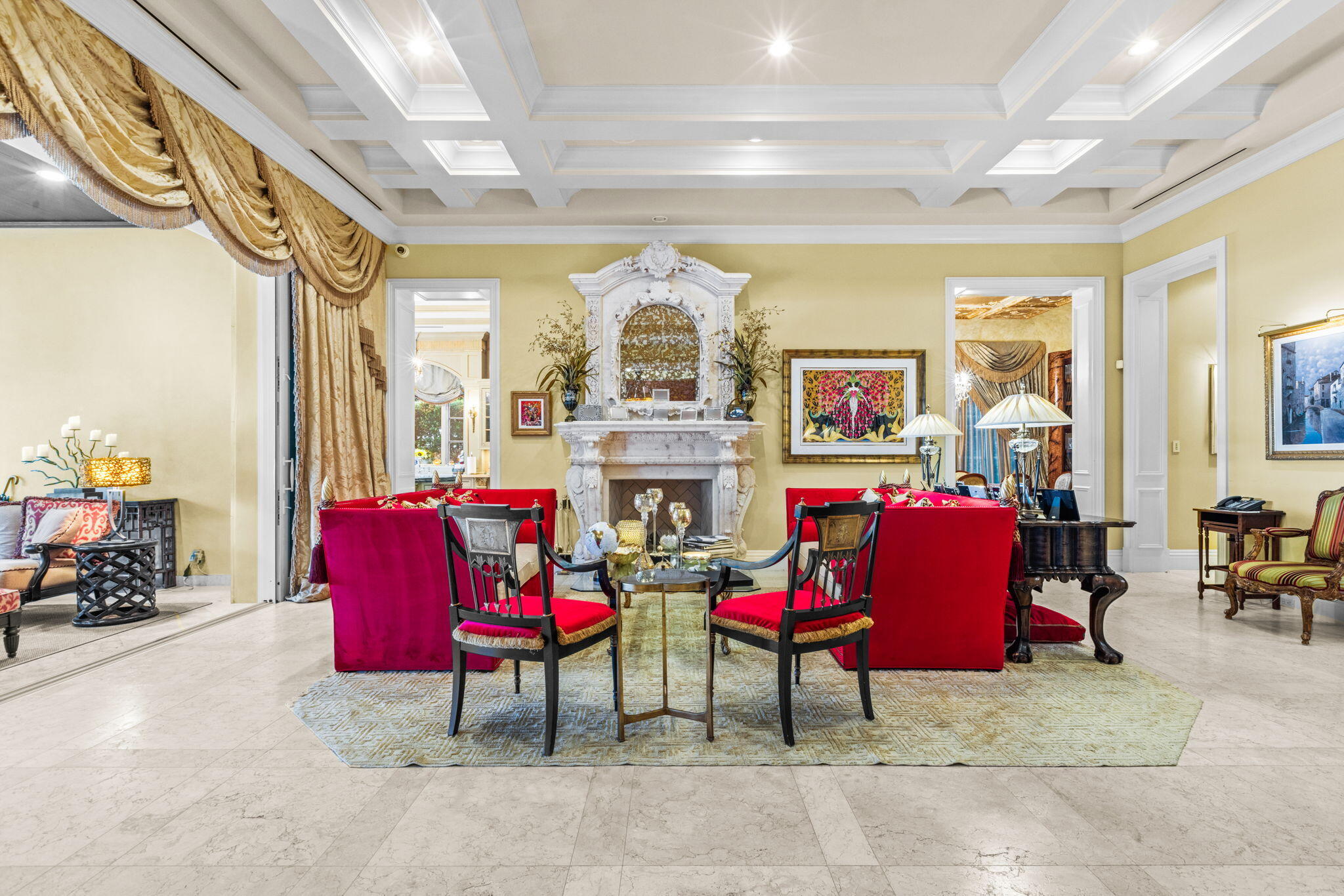 LAKE SHORES LANTANA - Residential