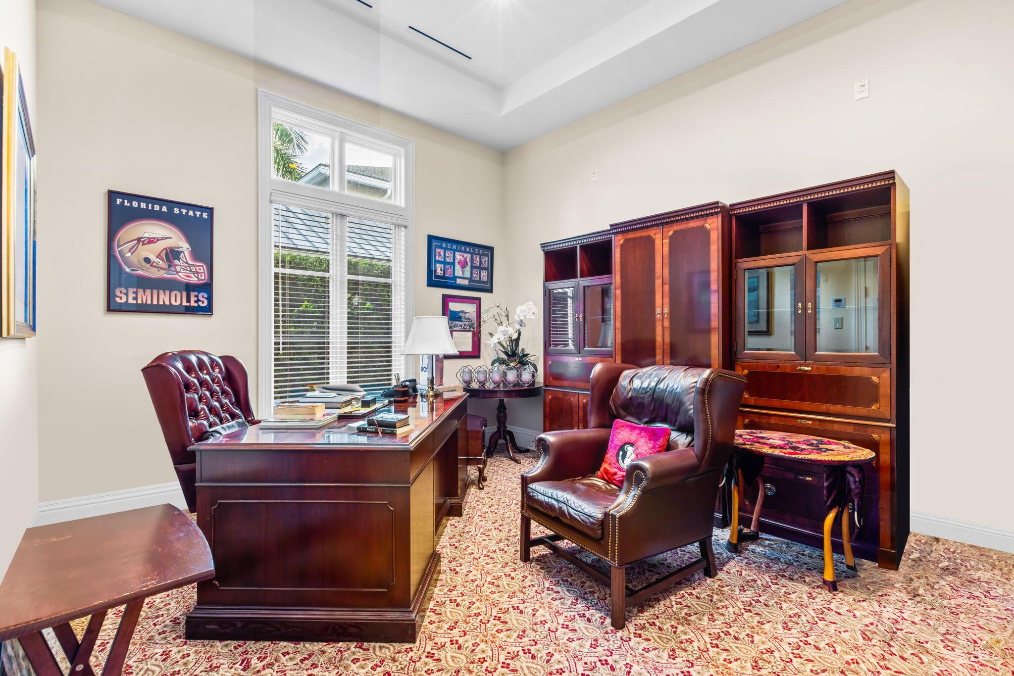 LAKE SHORES LANTANA - Residential