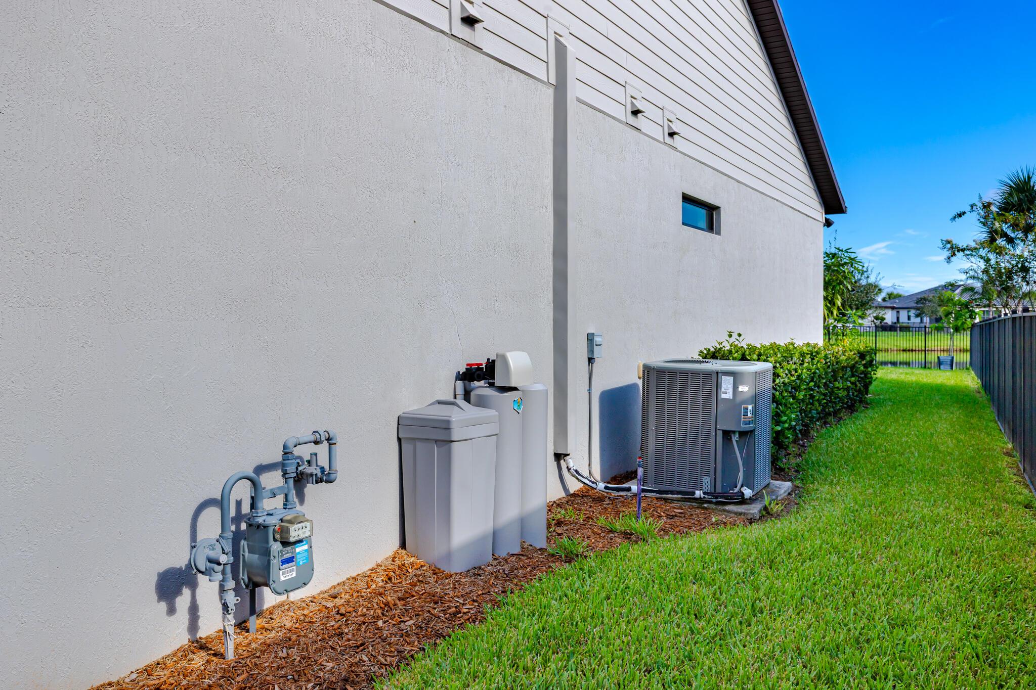 VERANDA GARDENS - Residential