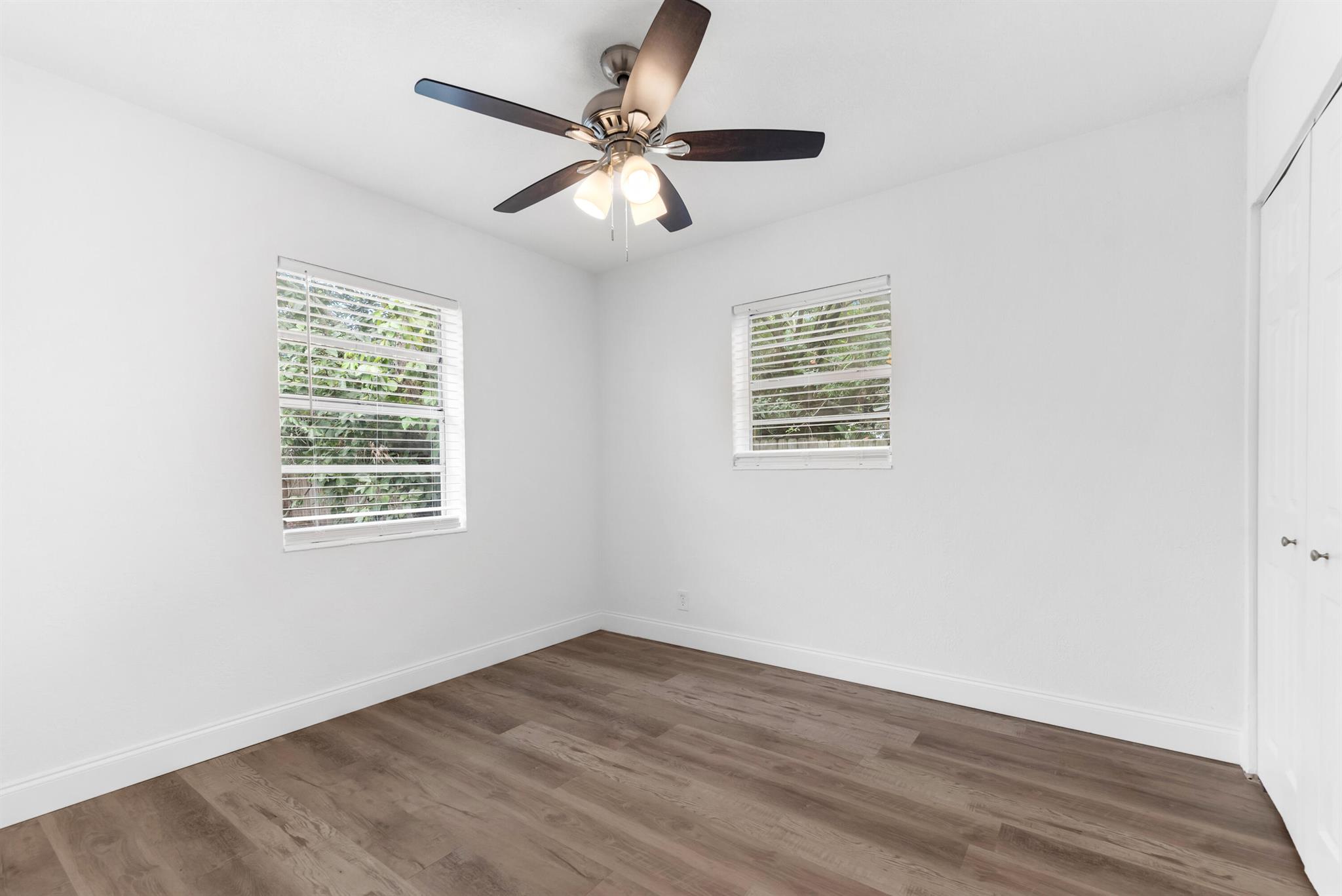 LAUDERDALE MANORS AMD PLA - Residential Lease