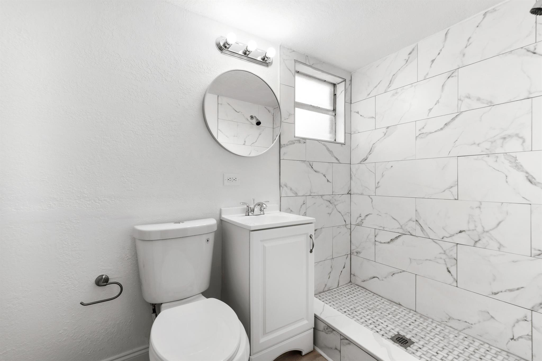 LAUDERDALE MANORS AMD PLA - Residential Lease