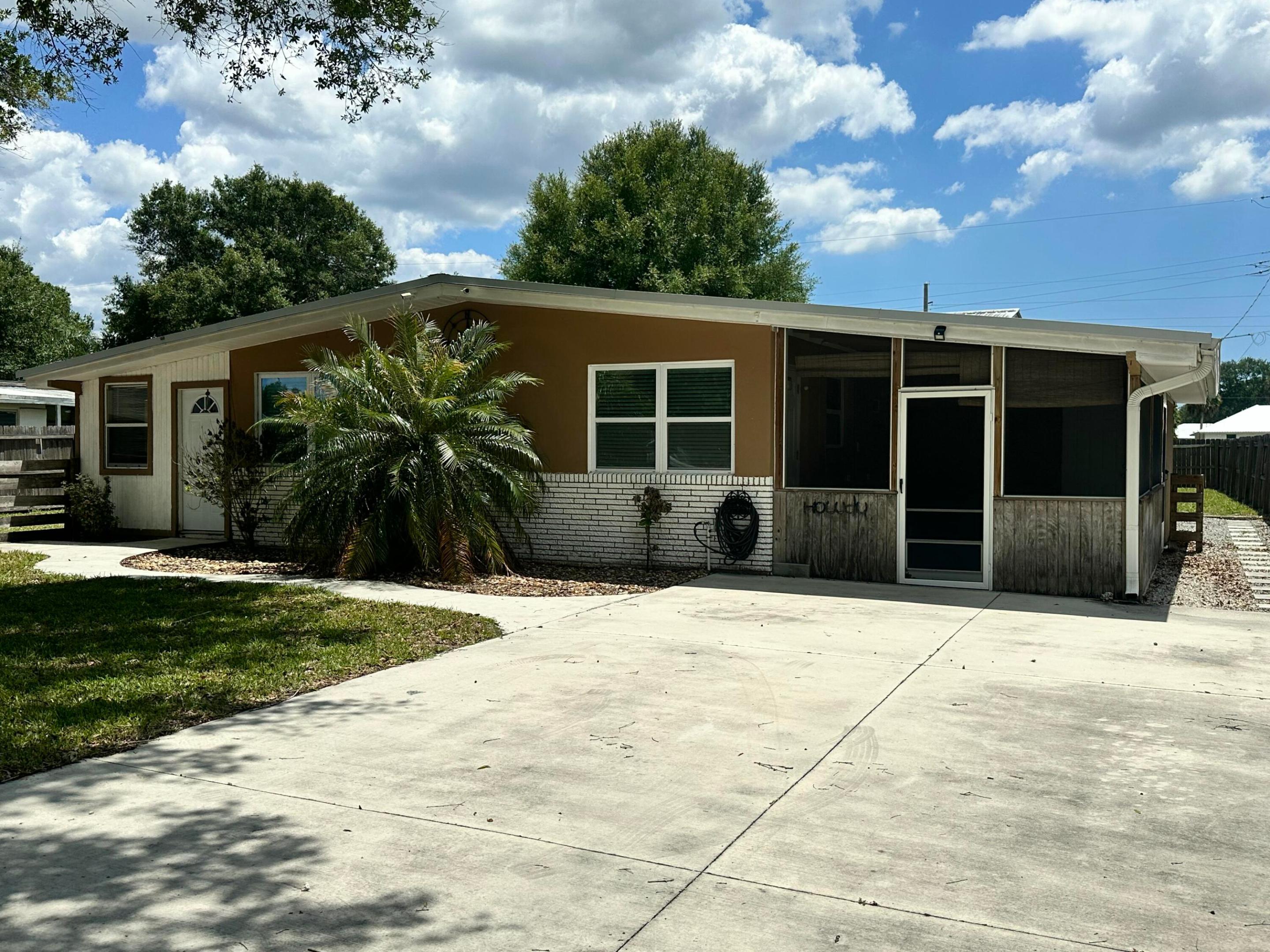 1005 NW 5th Street
