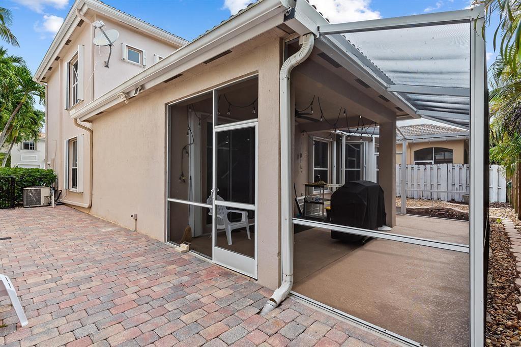 VINEYARDS - Residential