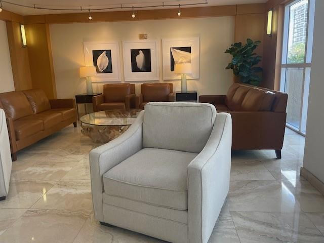 2080 OCEAN DRIVE CONDO - Residential