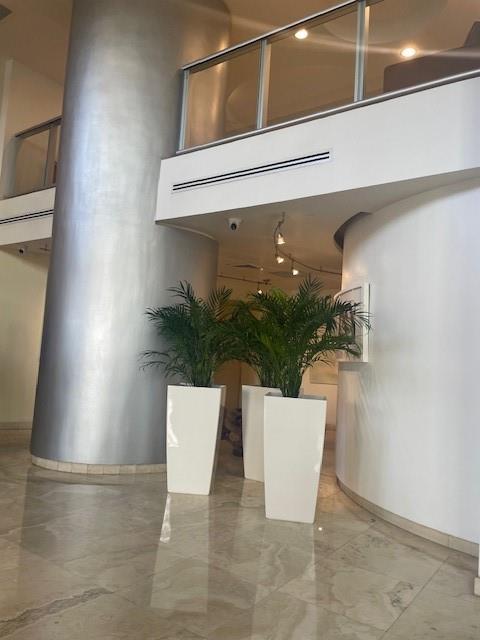 2080 OCEAN DRIVE CONDO - Residential