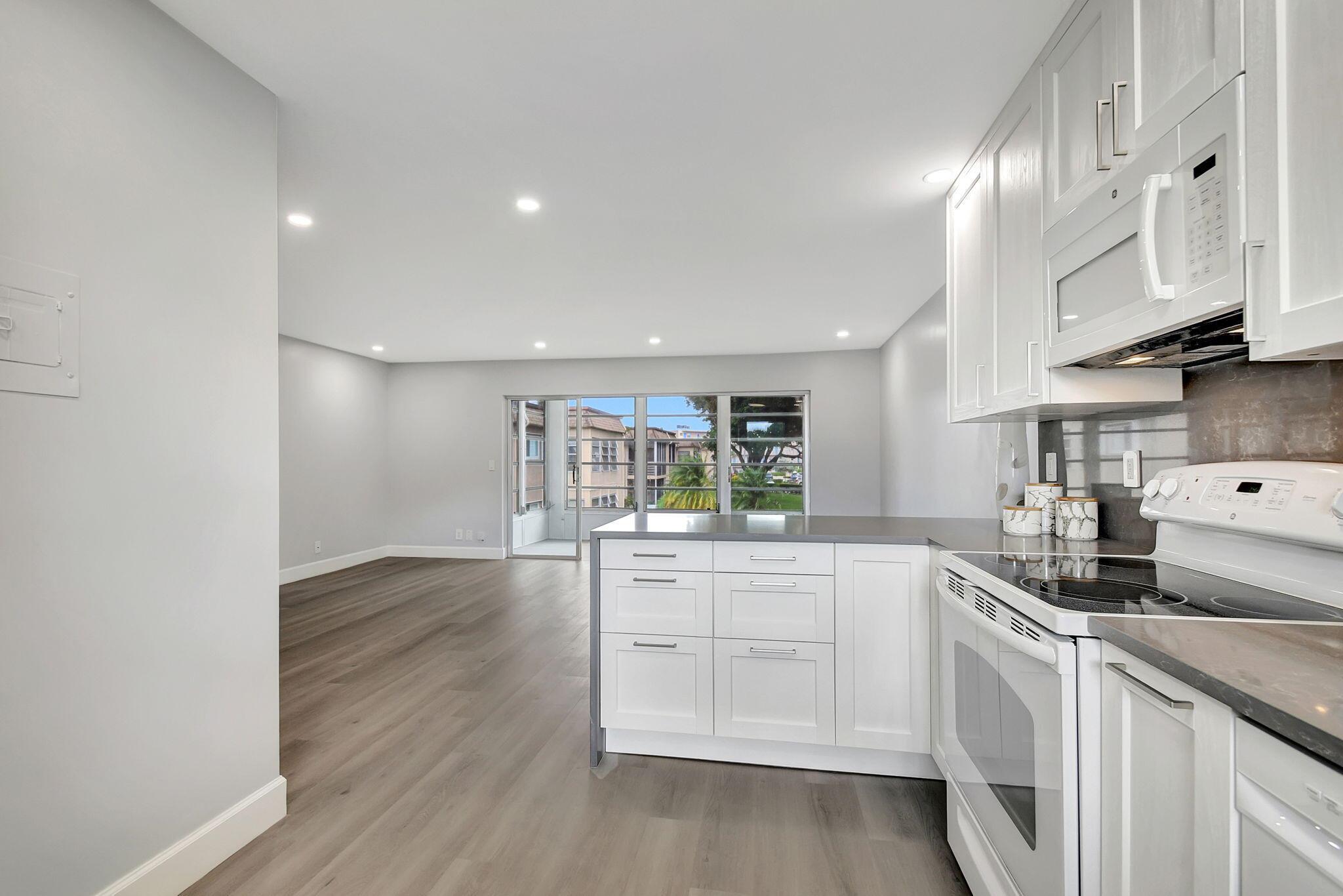 702 Lori Drive Apt 194