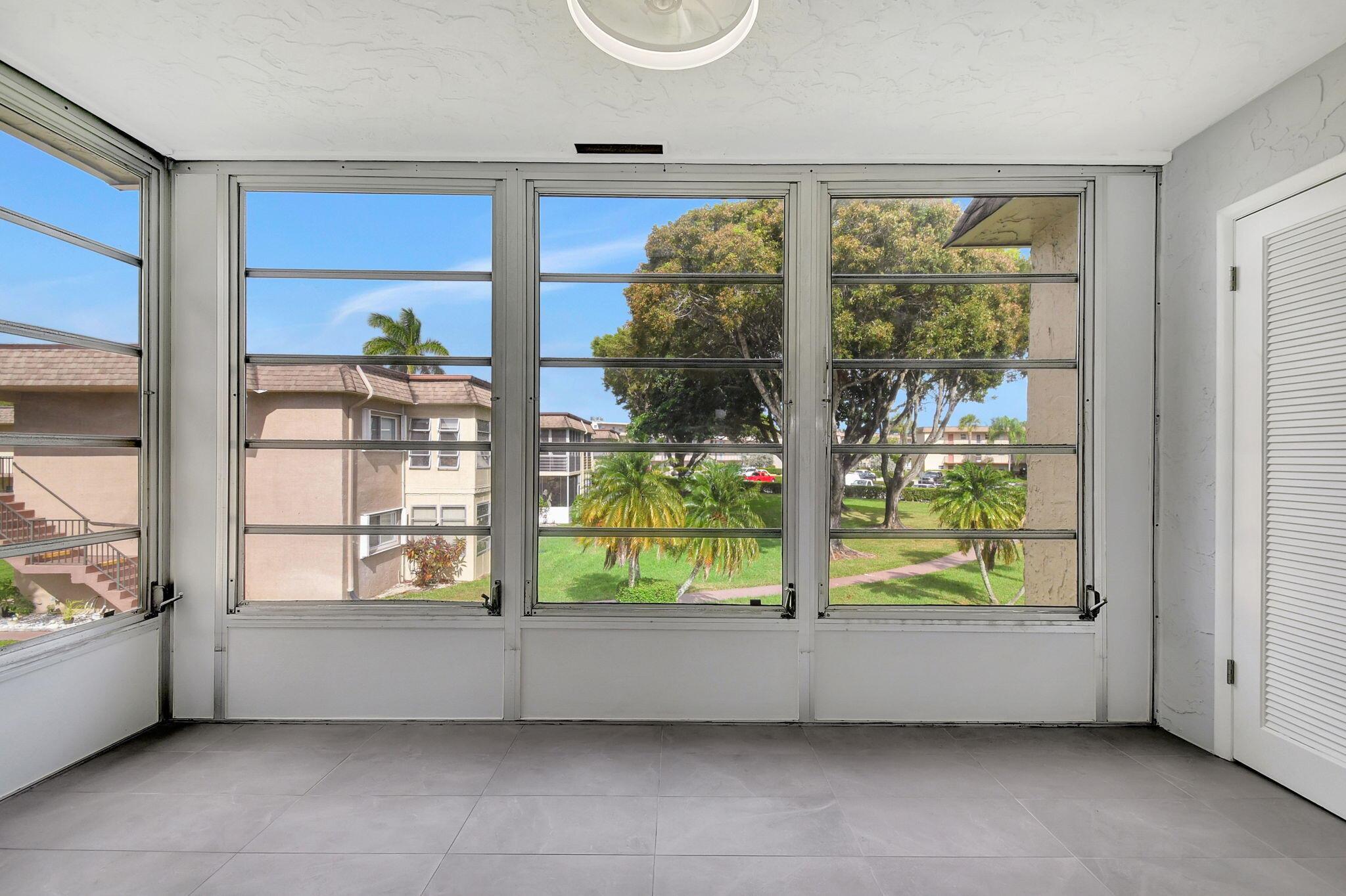 LAKESIDE VILLAGE CONDO 6 - Residential