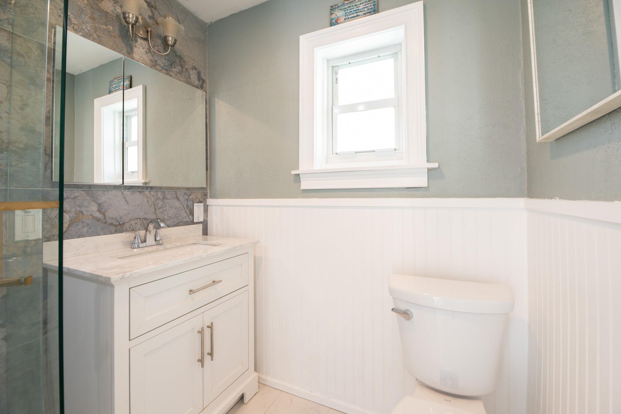 WHITE ACRES - Residential Lease