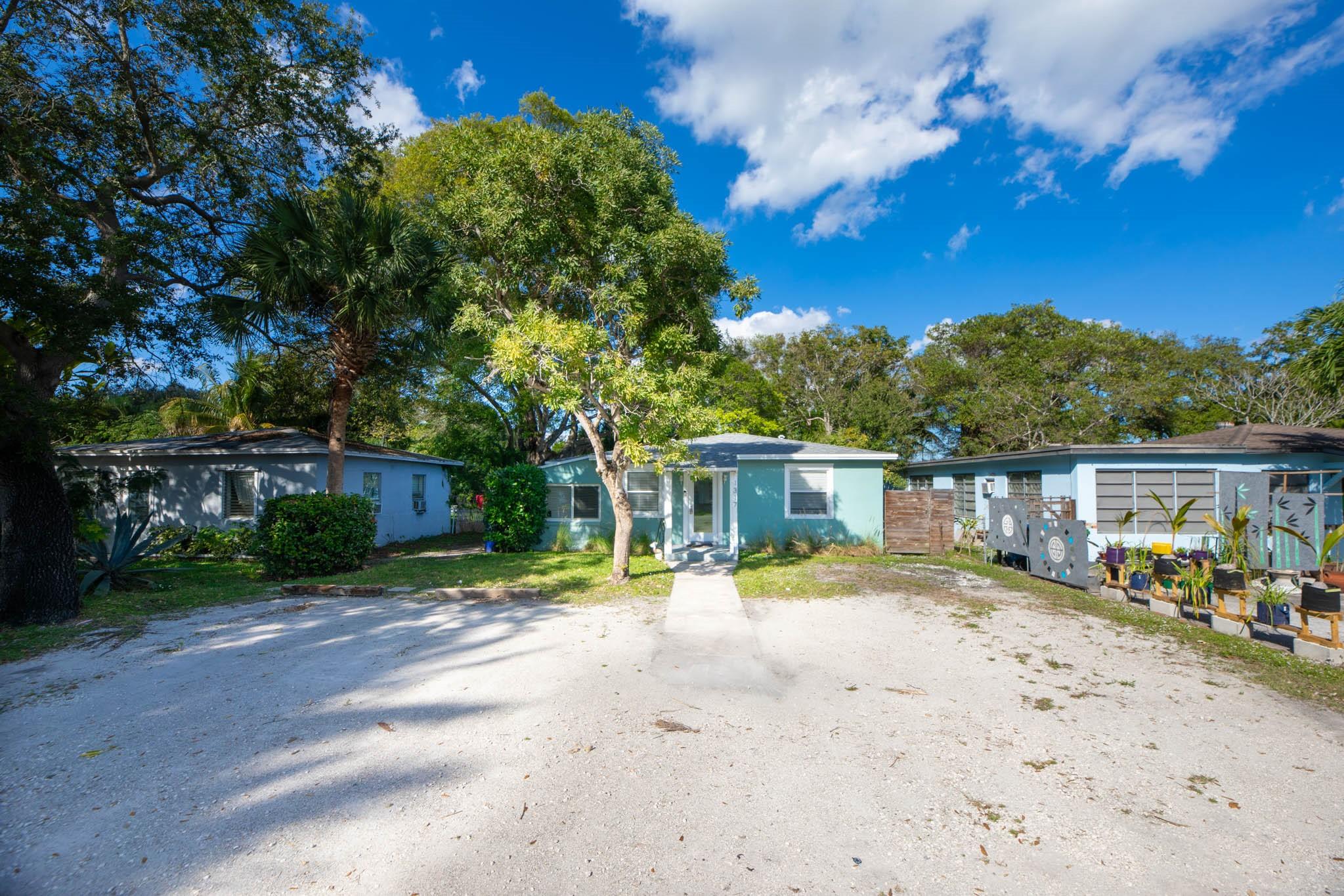 WHITE ACRES - Residential Lease