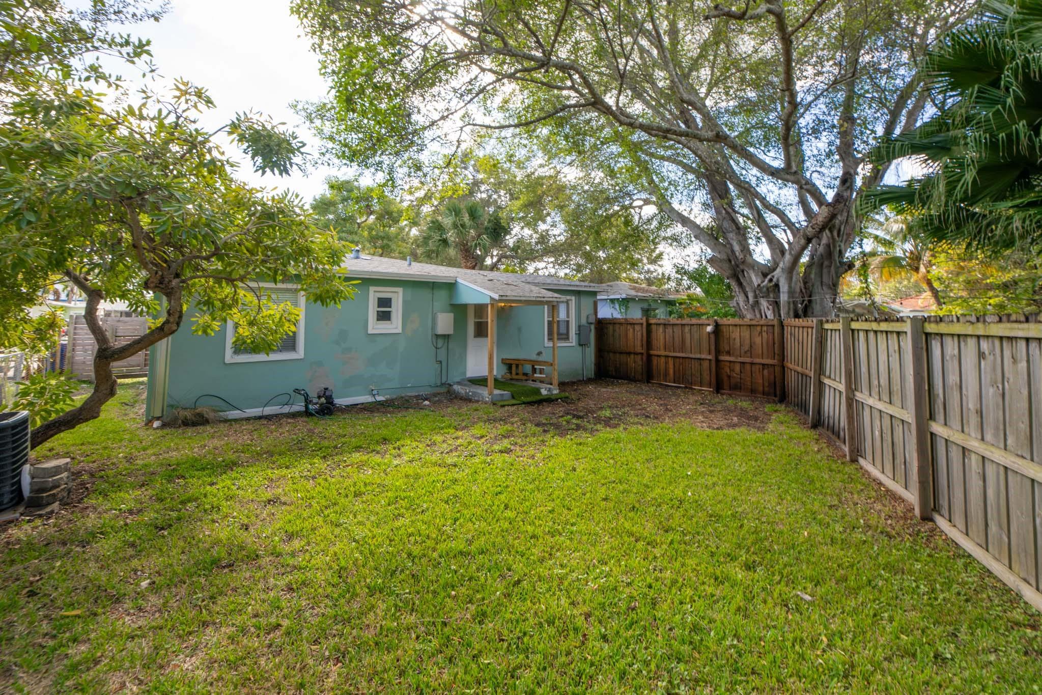 WHITE ACRES - Residential Lease