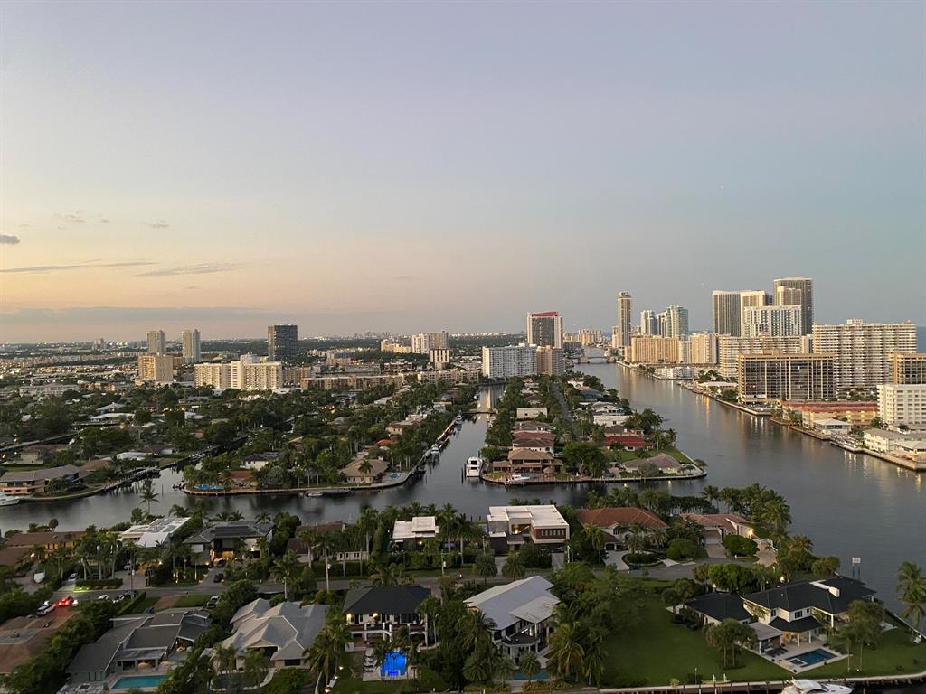 ATLANTIC I AT THE POINT C - Residential