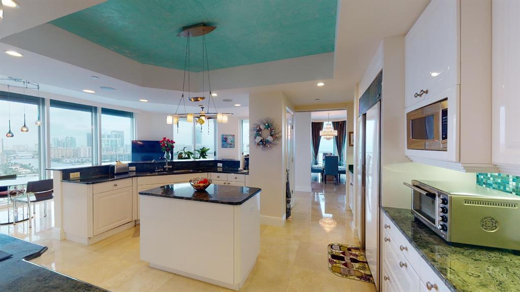 ATLANTIC I AT THE POINT C - Residential