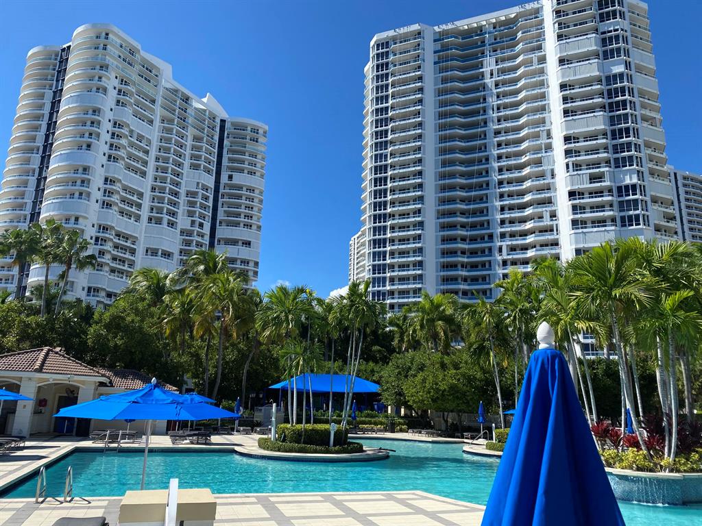 ATLANTIC I AT THE POINT C - Residential