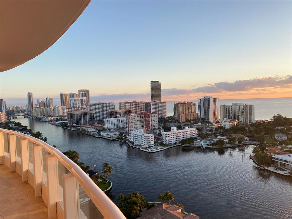 ATLANTIC I AT THE POINT C - Residential