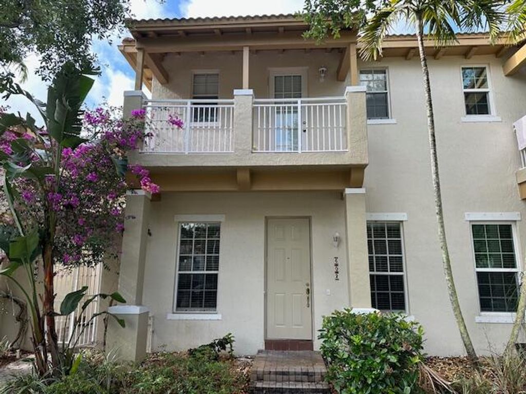 Photo of 602 NW 26th Avenue, Boynton Beach, FL 33426 (MLS # R10986386)