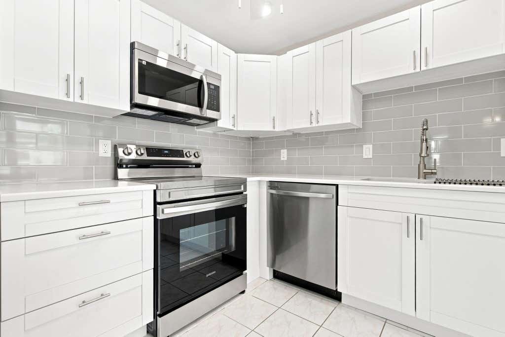 Photo of 294 Tuscany Lane #f, Delray Beach, FL 33446 (MLS # B26062244)