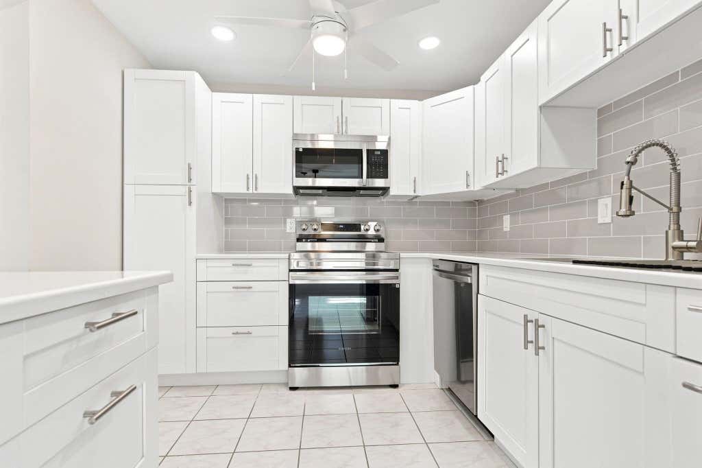 Photo of 294 Tuscany Lane #f, Delray Beach, FL 33446 (MLS # B26062244)