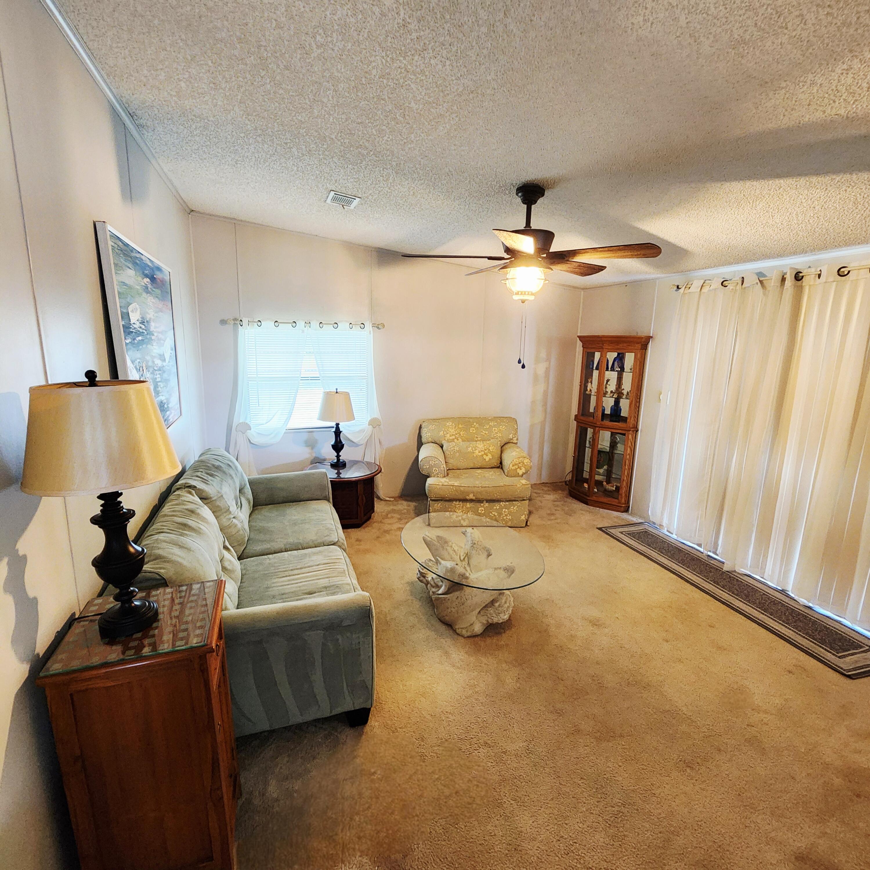 Tropical Isles - Residential