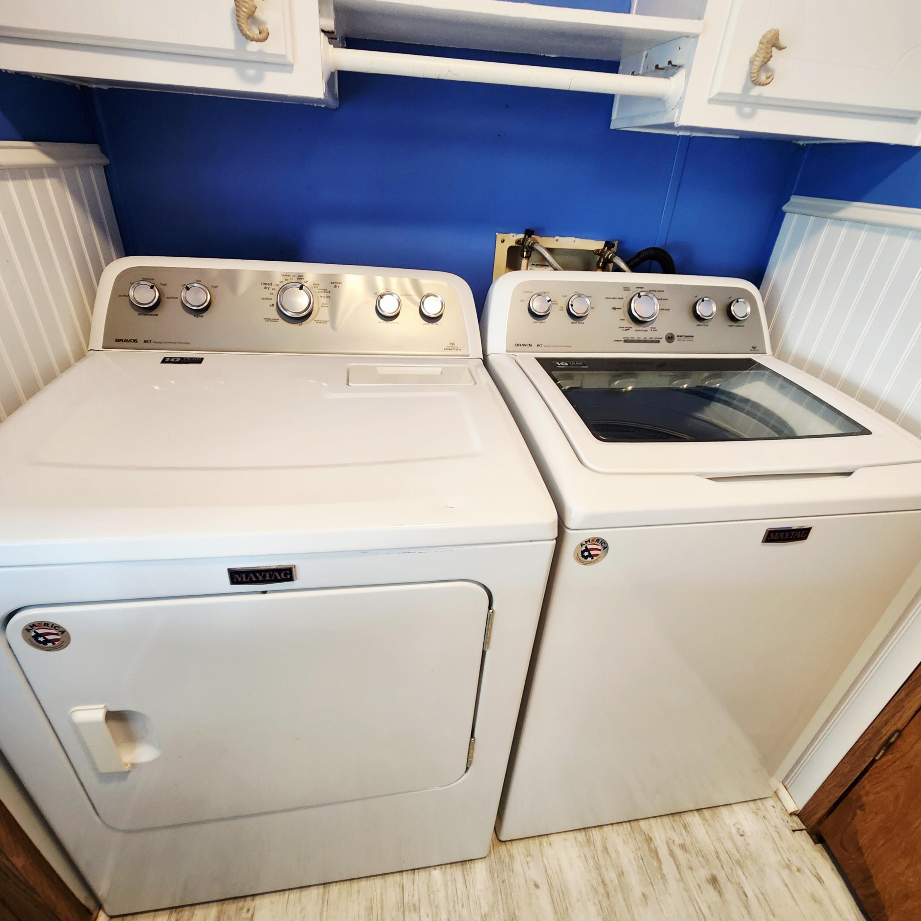 Tropical Isles - Residential