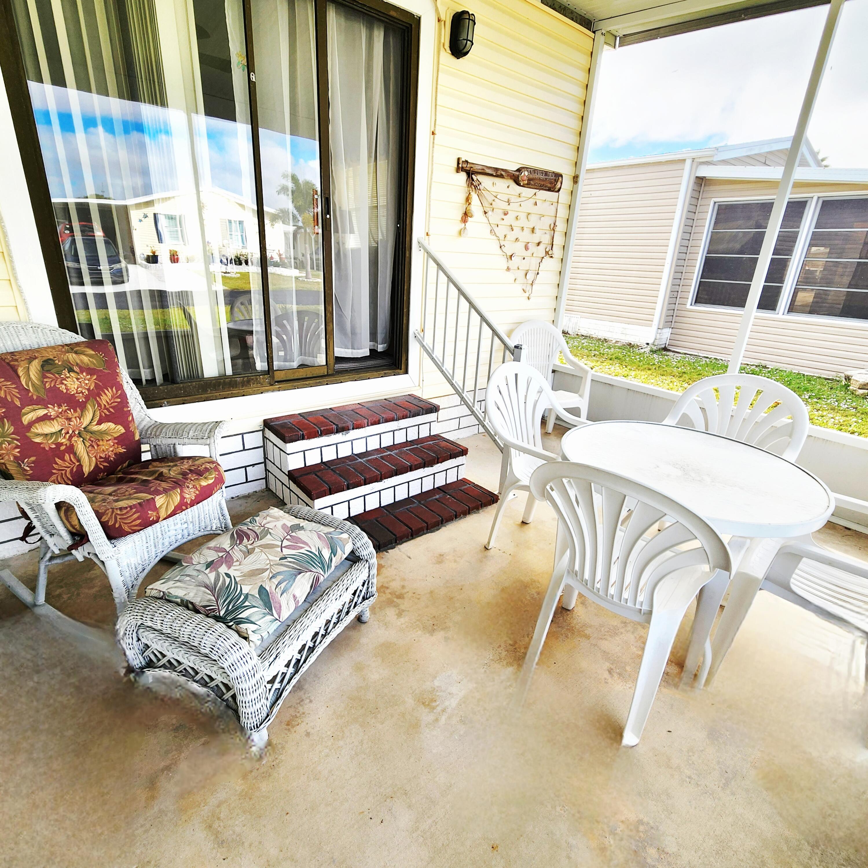 Tropical Isles - Residential