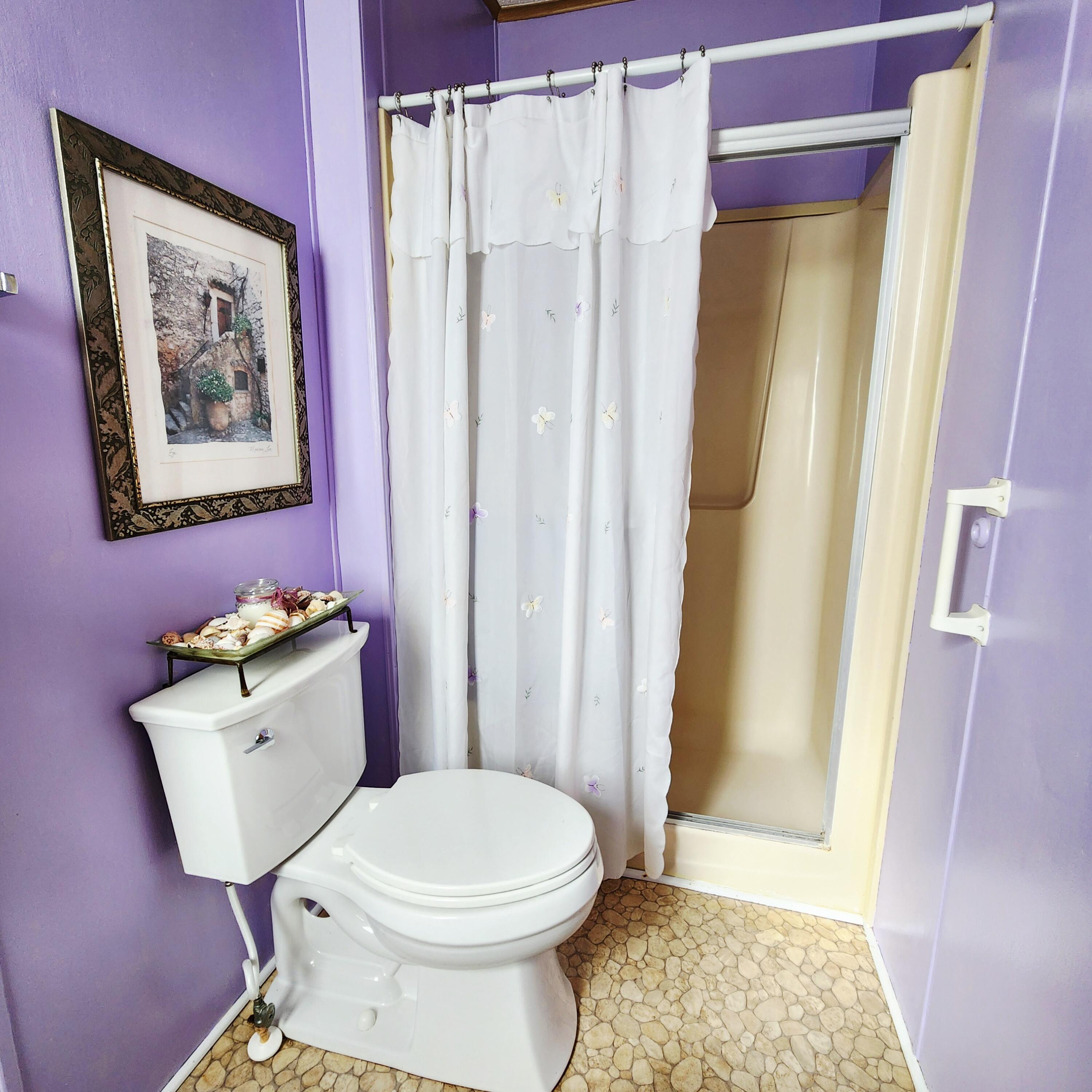 Tropical Isles - Residential