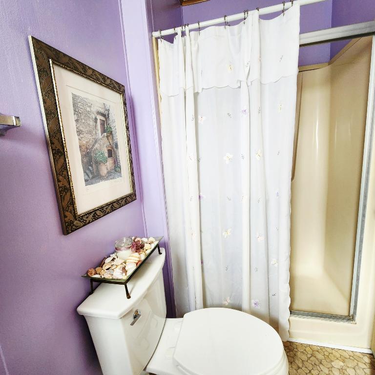 Tropical Isles - Residential