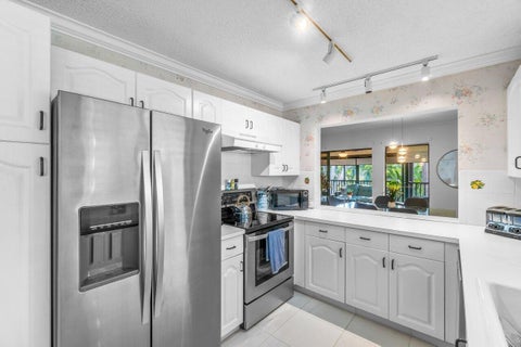 Tiny photo for 50 PELICAN POINTE Drive #2050, Delray Beach, FL 33483 (MLS # B26062258)