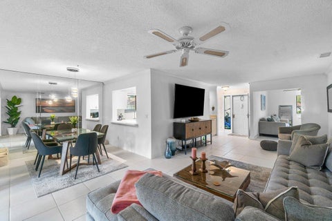 Tiny photo for 50 PELICAN POINTE Drive #2050, Delray Beach, FL 33483 (MLS # B26062258)