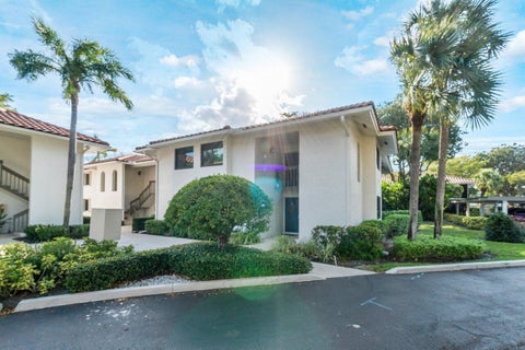 Tiny photo for 50 PELICAN POINTE Drive #2050, Delray Beach, FL 33483 (MLS # B26062258)