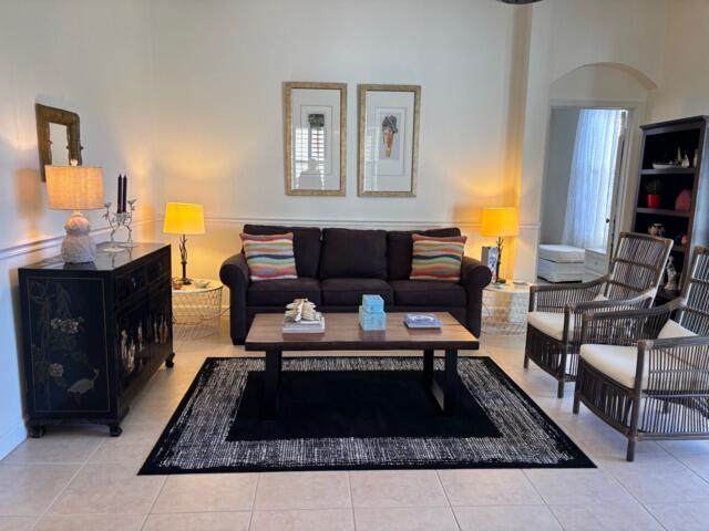 TRADITION PLAT NO 4 - Residential Lease