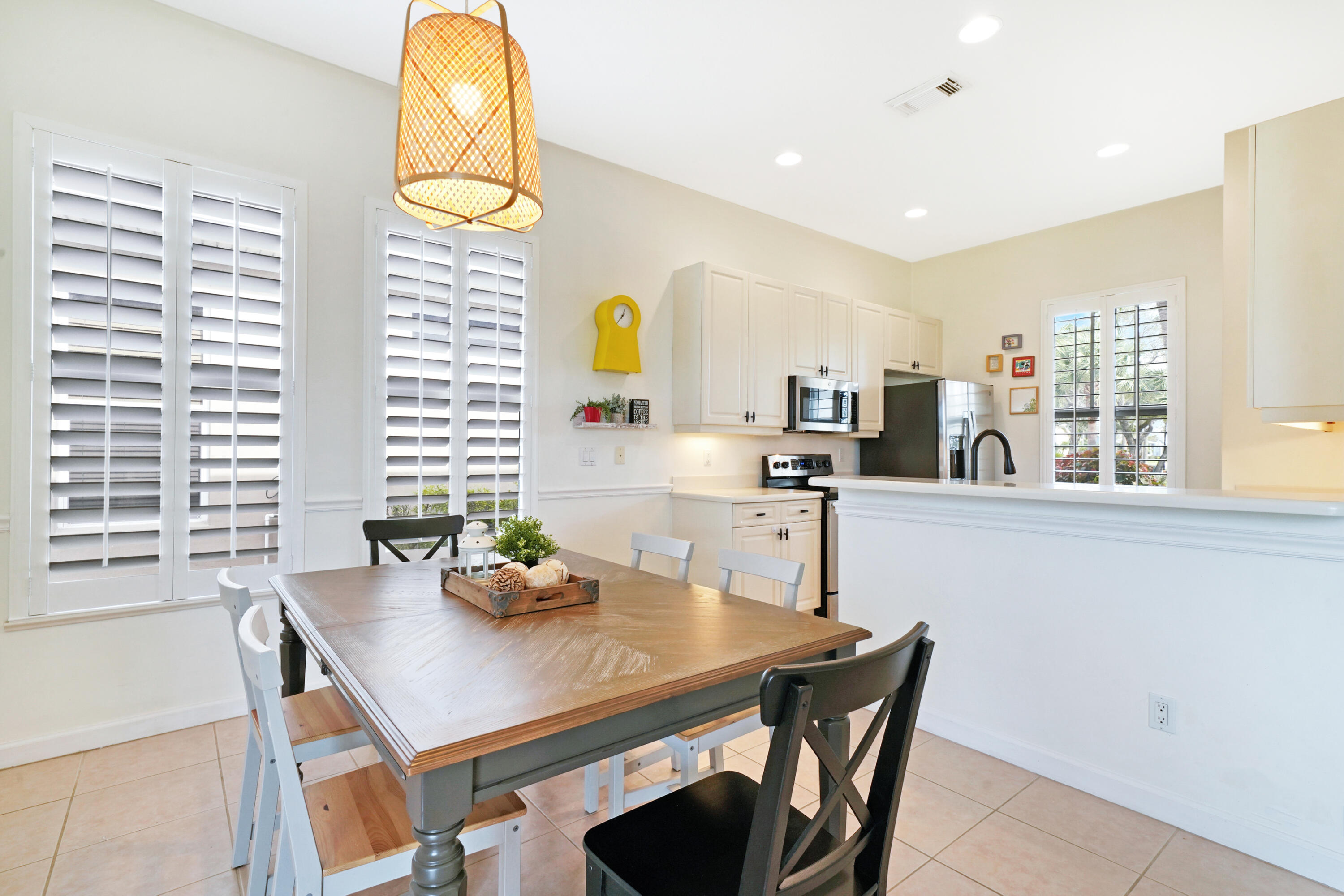 TRADITION PLAT NO 4 - Residential Lease