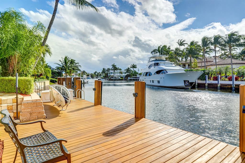 LIGHTHOUSE POINT - Residential