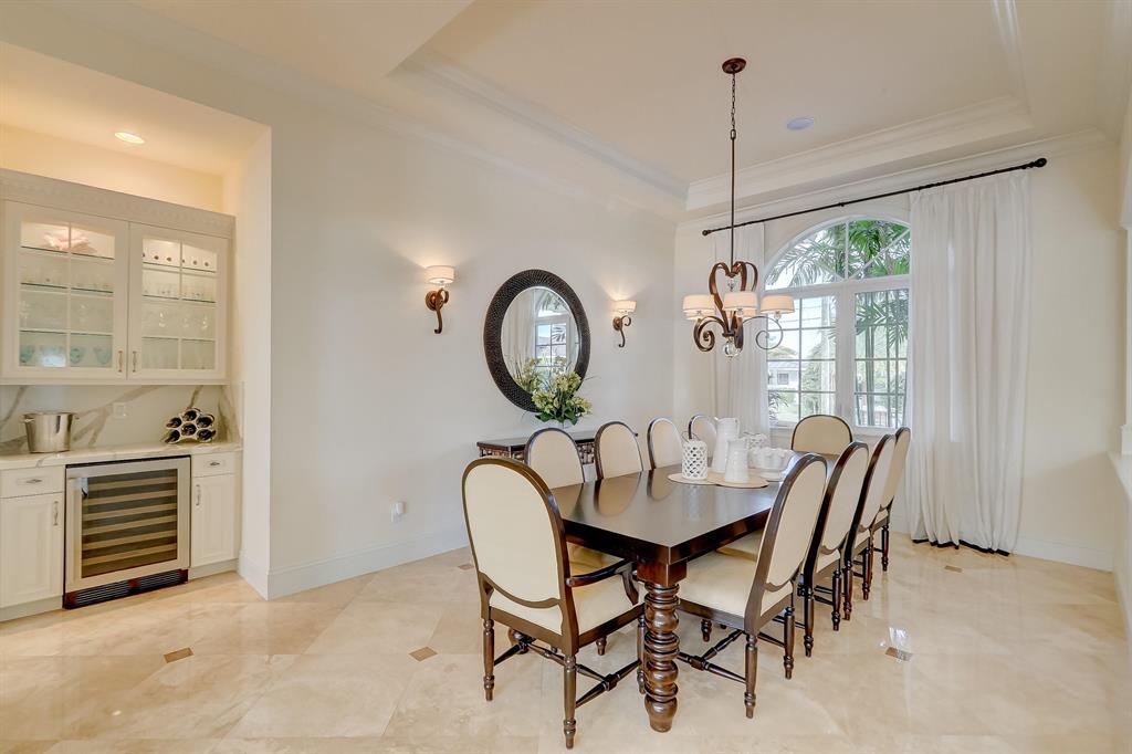 LIGHTHOUSE POINT - Residential