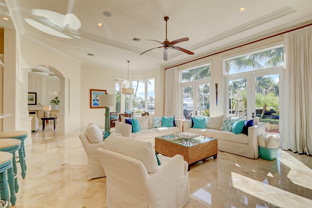 LIGHTHOUSE POINT - Residential