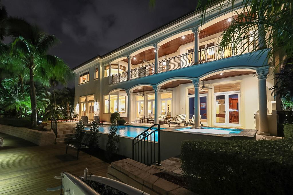 LIGHTHOUSE POINT - Residential