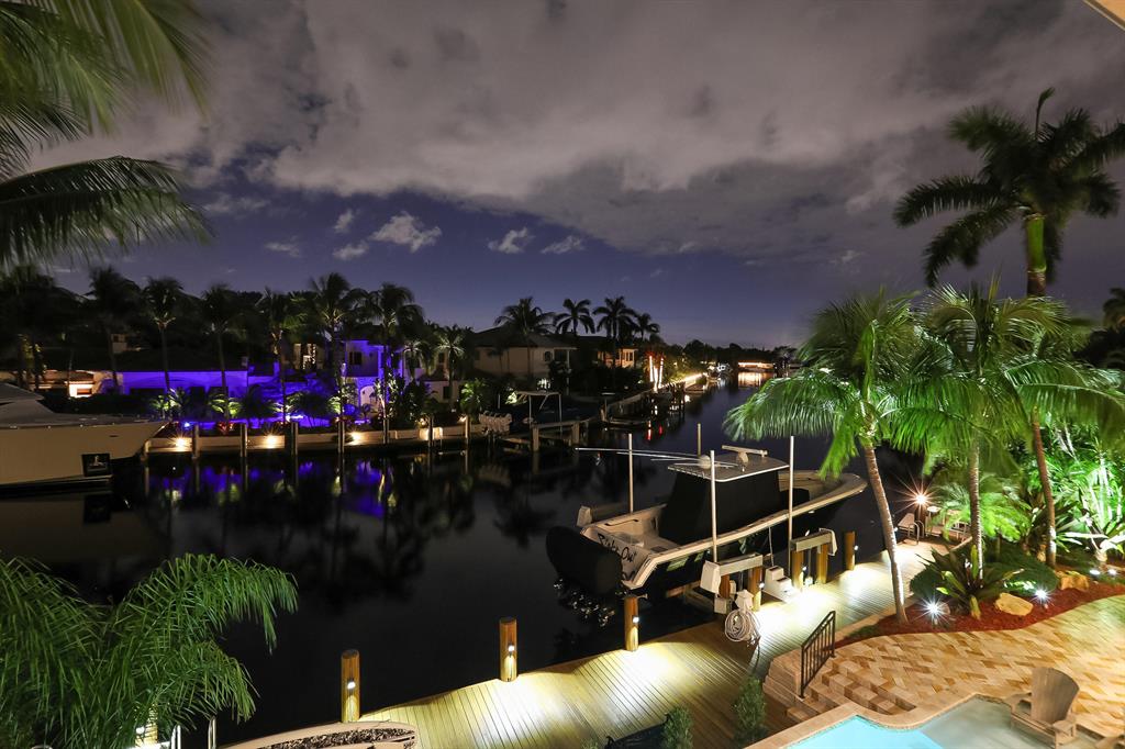 LIGHTHOUSE POINT - Residential