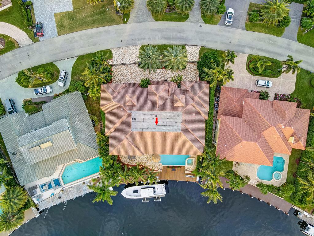 LIGHTHOUSE POINT - Residential