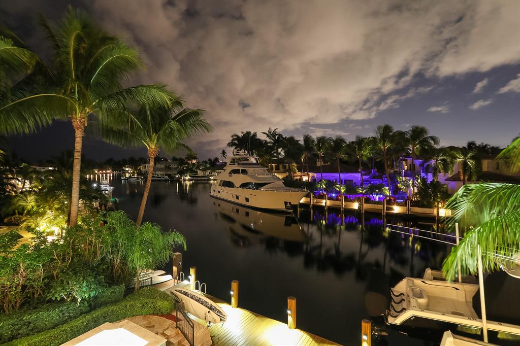 LIGHTHOUSE POINT - Residential