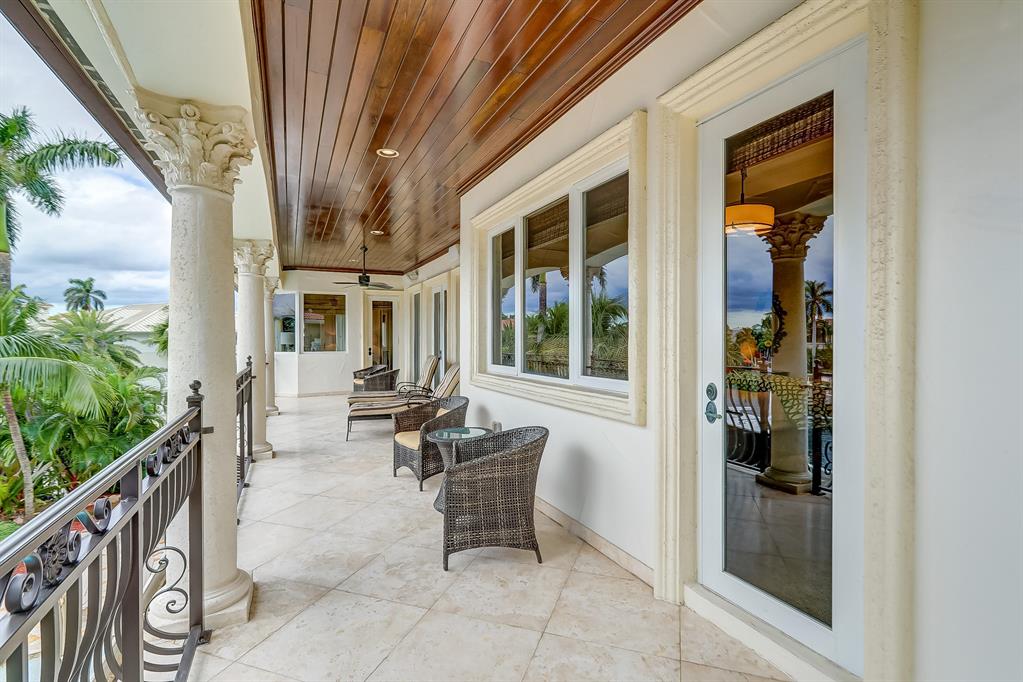 LIGHTHOUSE POINT - Residential