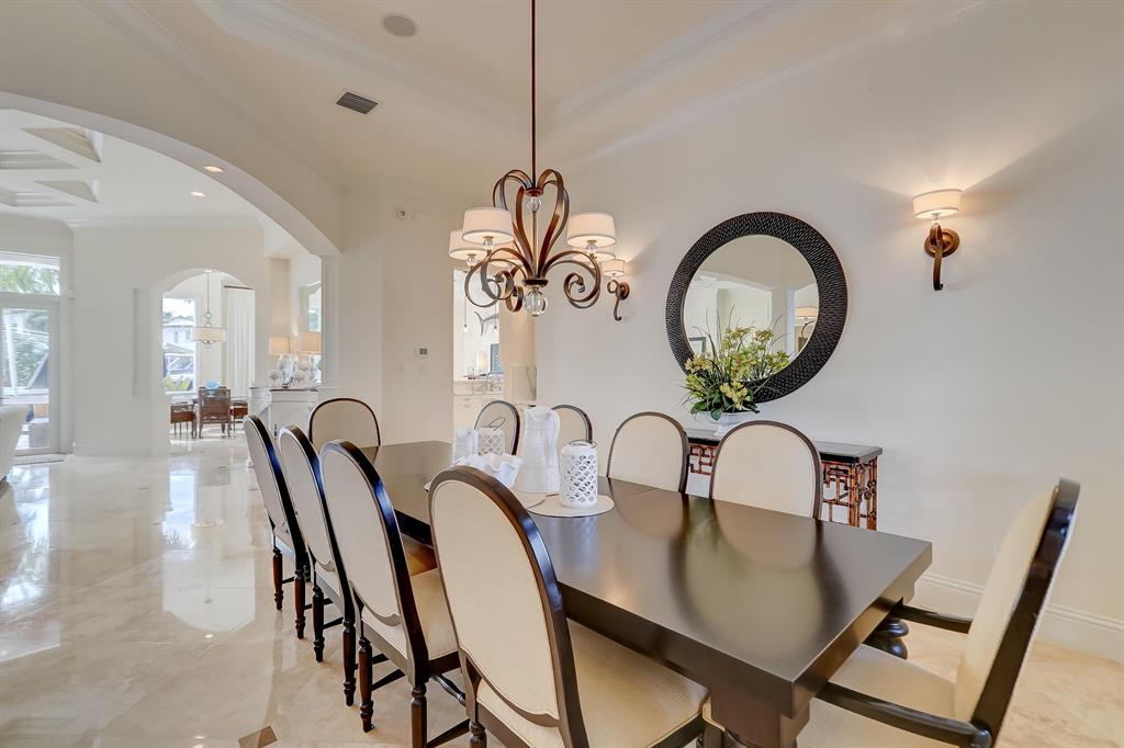 LIGHTHOUSE POINT - Residential