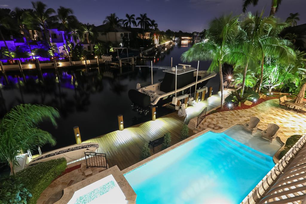 LIGHTHOUSE POINT - Residential