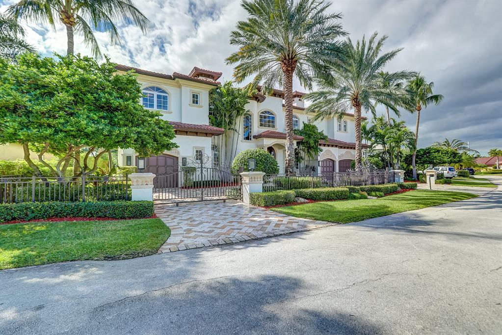 LIGHTHOUSE POINT - Residential