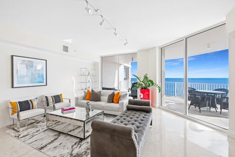 A home in Lauderdale By The Sea