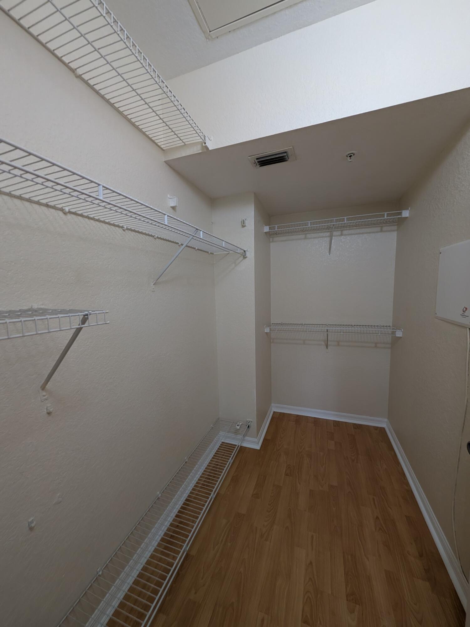 CYPRESS POINTE AT CORAL SPRINGS - Residential Lease