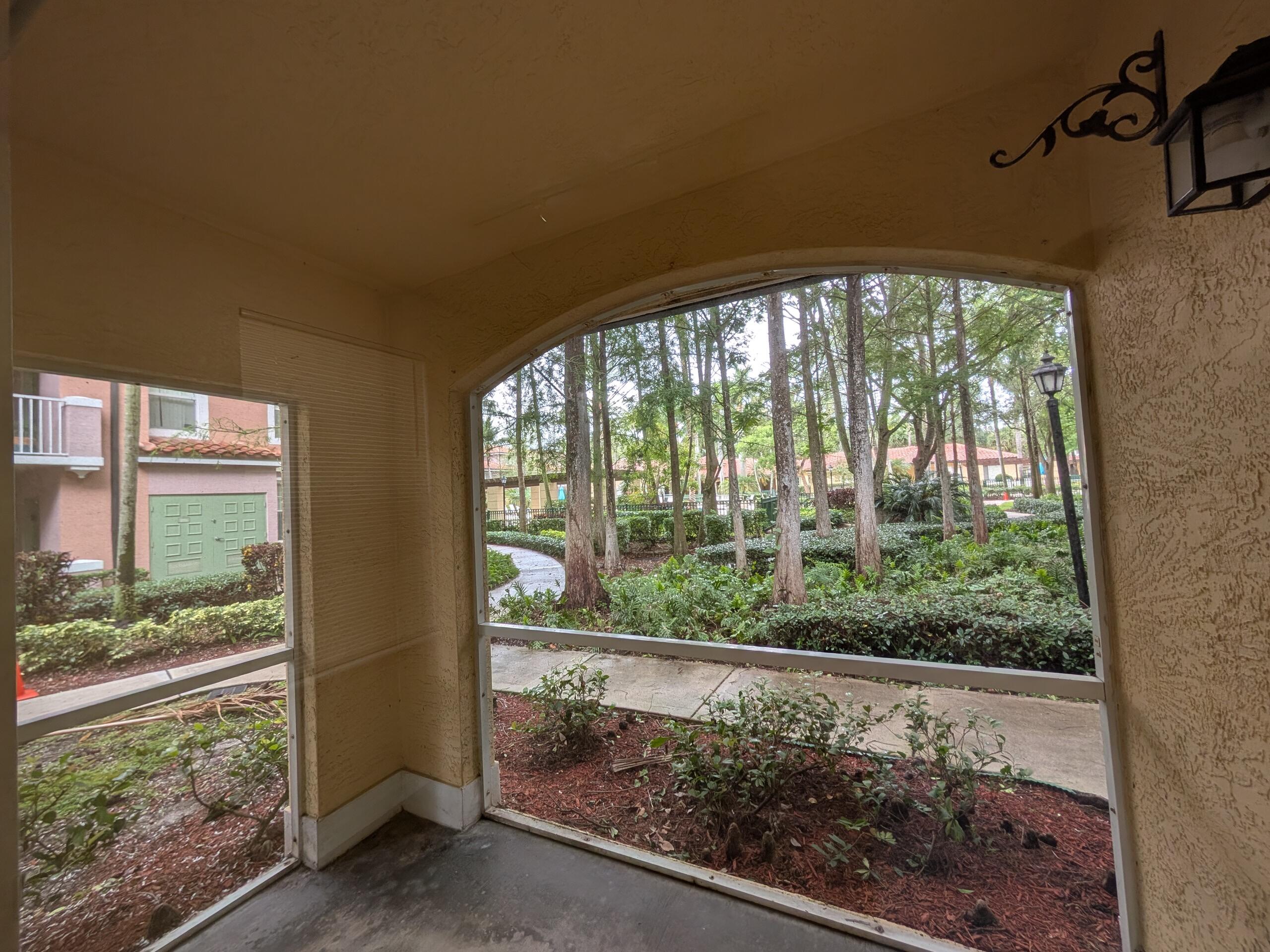 CYPRESS POINTE AT CORAL SPRINGS - Residential Lease