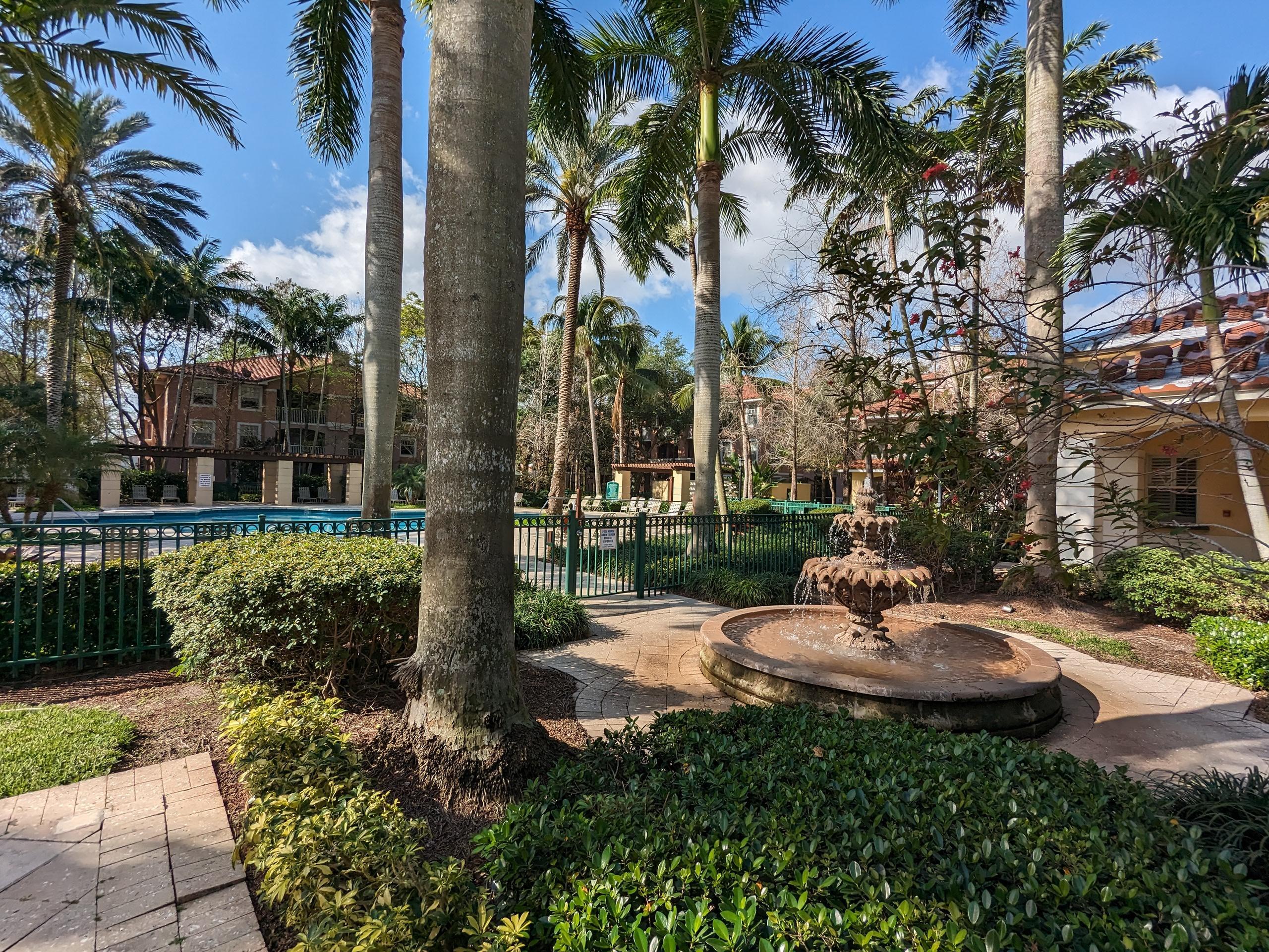 CYPRESS POINTE AT CORAL SPRINGS - Residential Lease